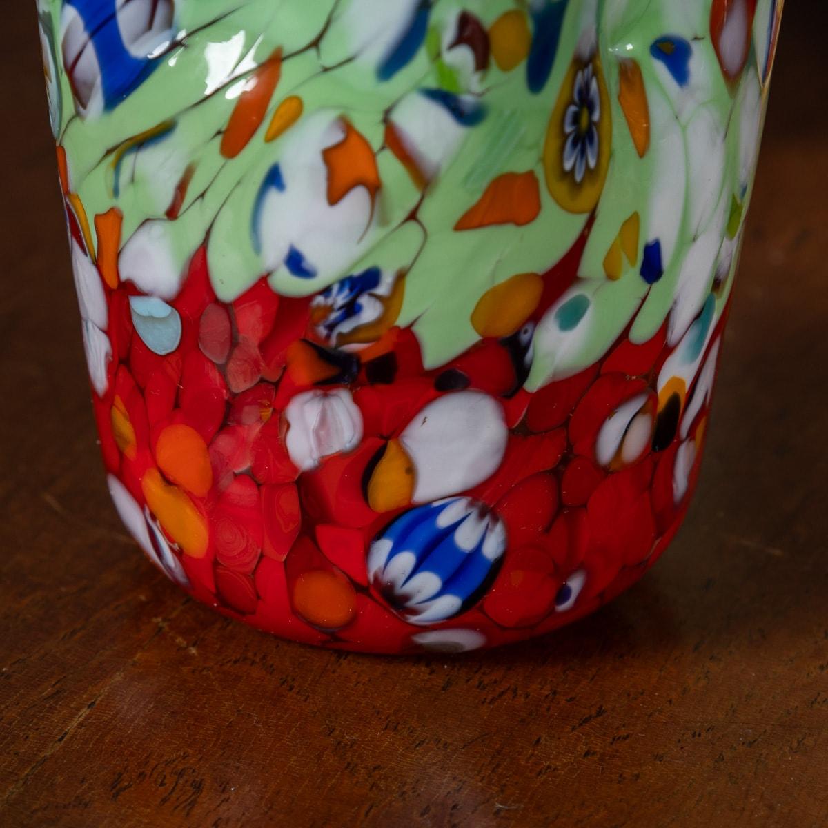Ensemble italien du 20ème siècle de 8 verres à boire fabriqués à la main à Murano en vente 3