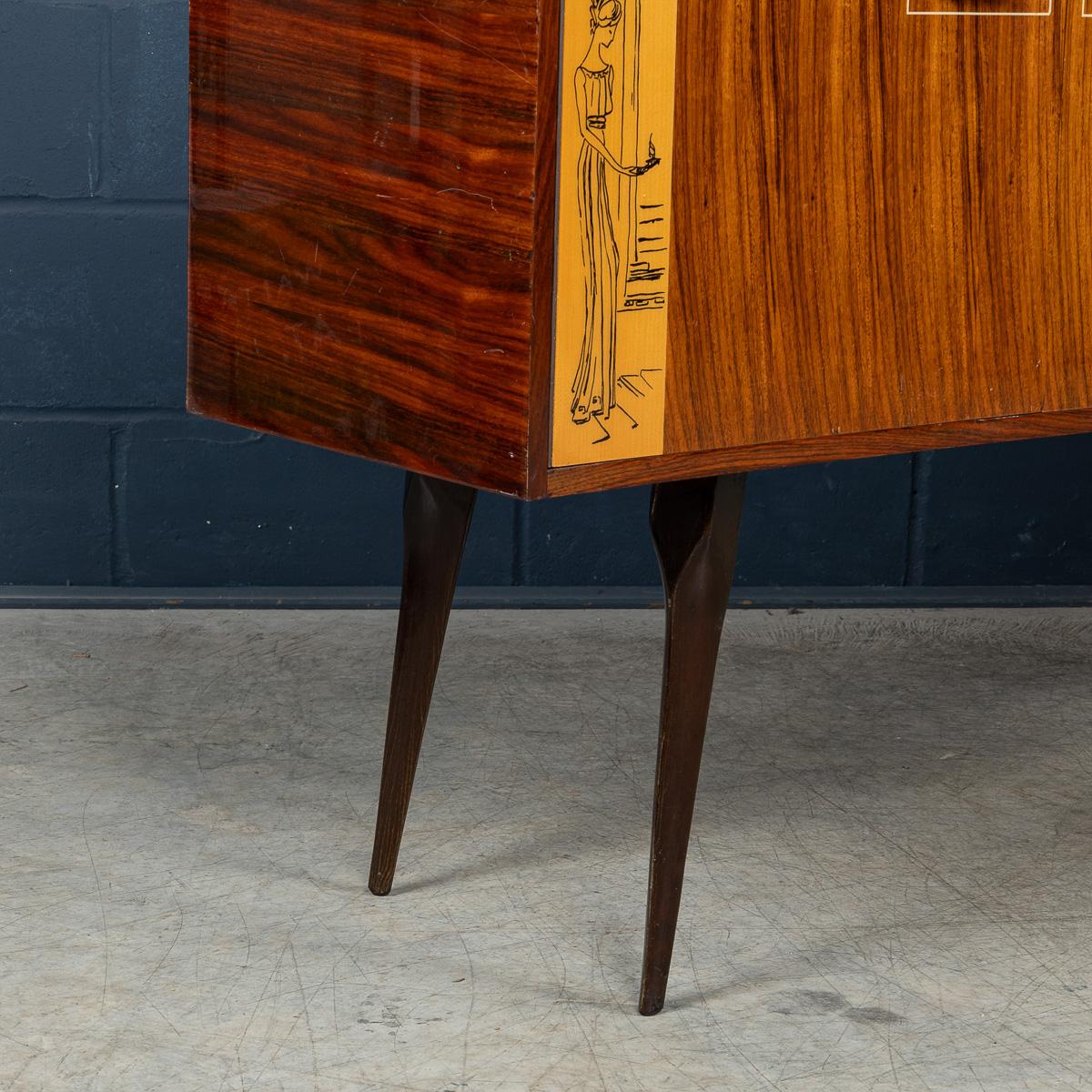 Vintage 20th Century Italian Sideboard In The Manner Of Vittorio Dassi c.1960 For Sale 5