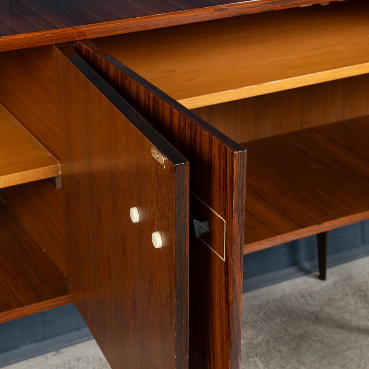 Vintage 20th Century Italian Sideboard In The Manner Of Vittorio Dassi c.1960 For Sale 7