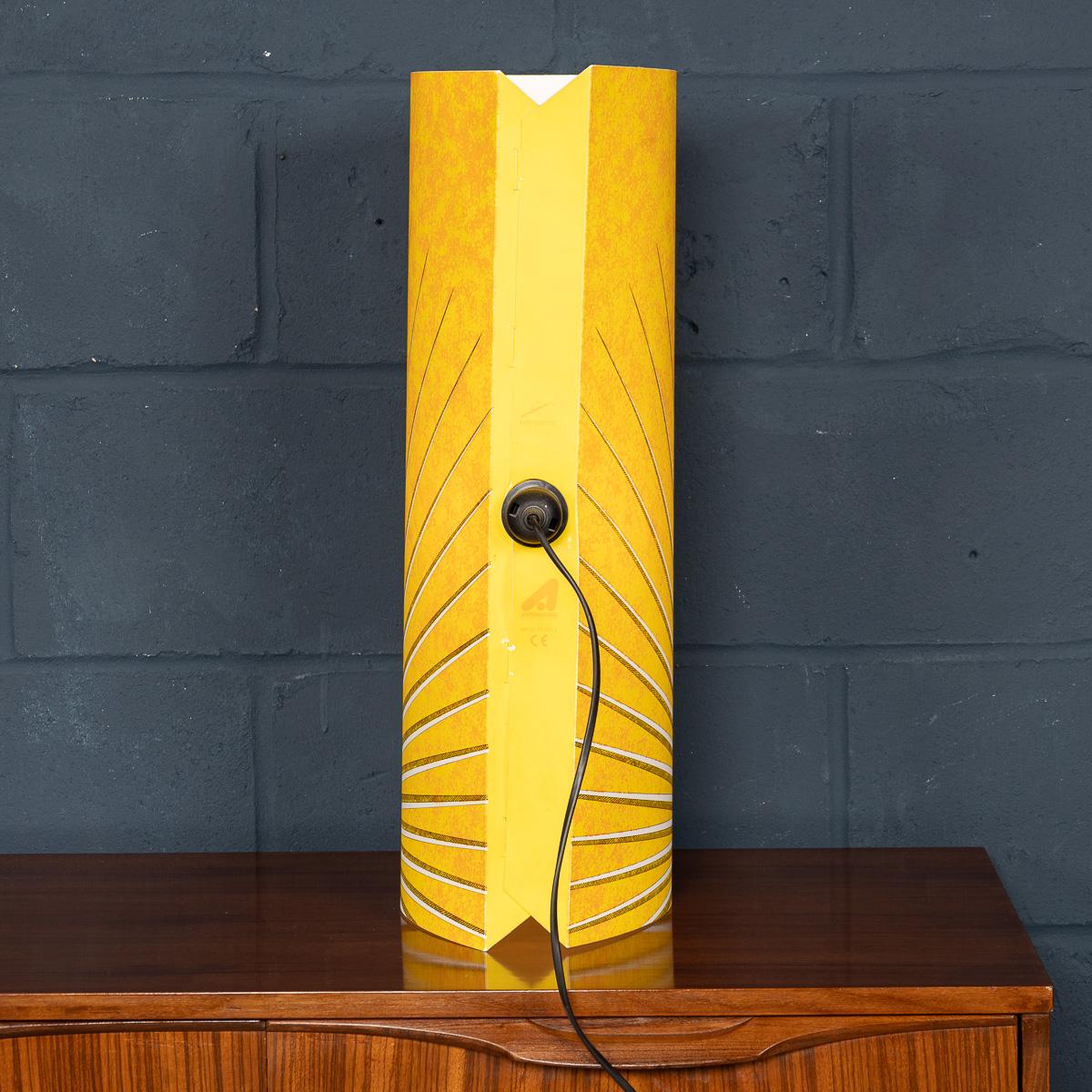 Vintage 20th Century Italian Table Lamp By Fornasetti siglo XX en venta