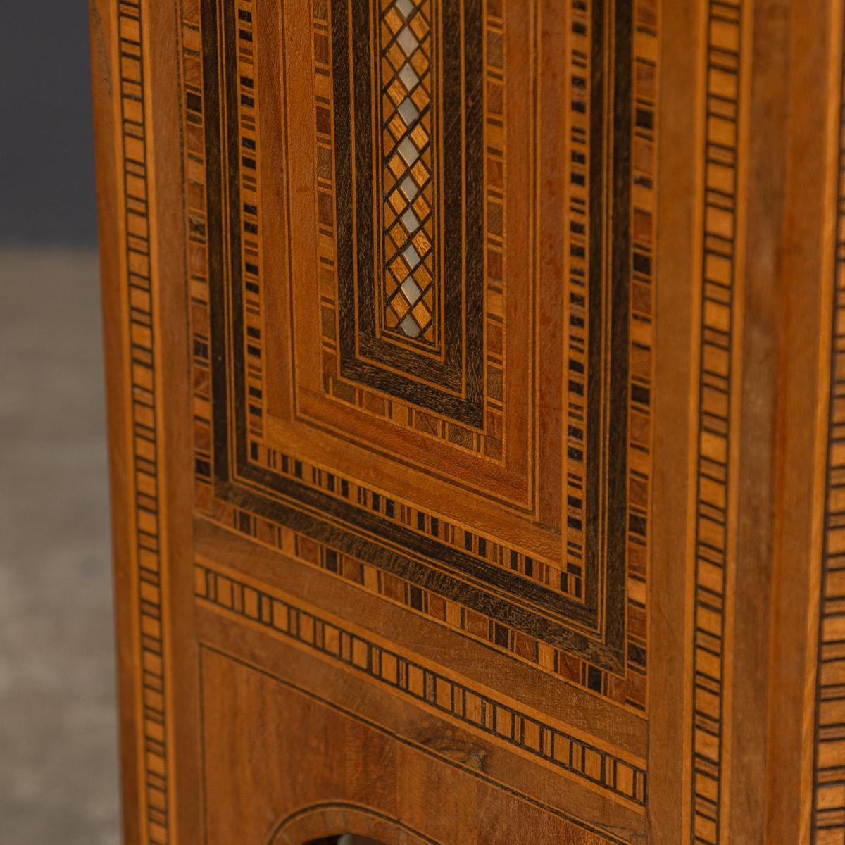 Vintage 20th Century Levantine Hexagonal Inlaid Table c.1950 For Sale 10