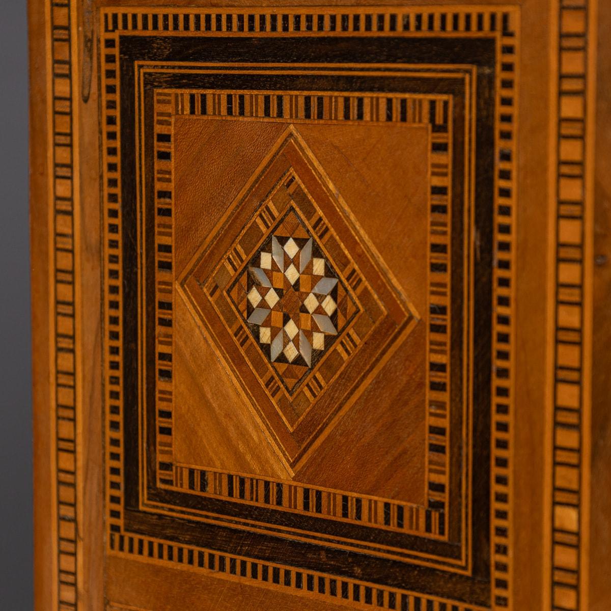 Vintage 20th Century Levantine Hexagonal Inlaid Table c.1950 For Sale 12
