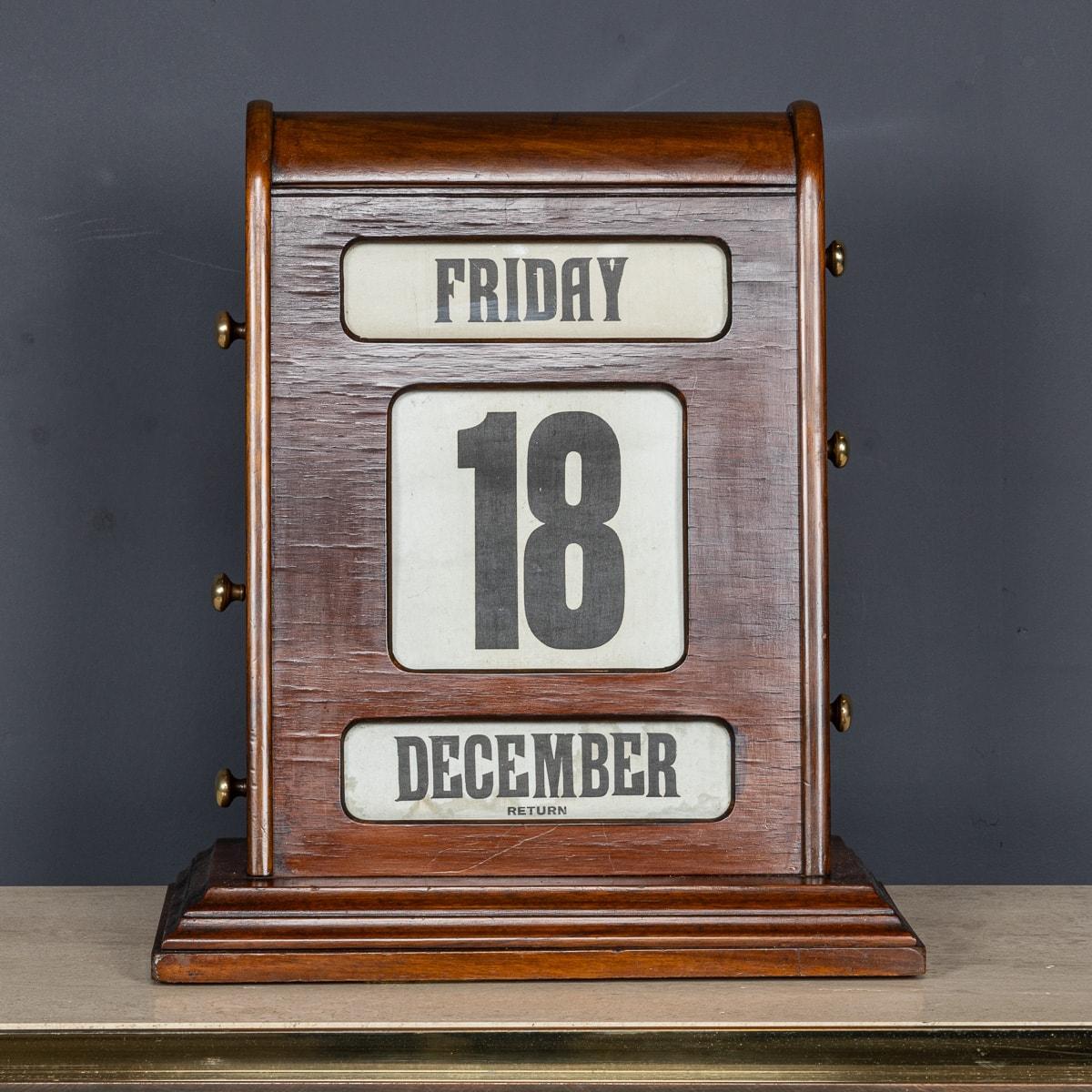 Other Vintage 20th Century Mahogany & Brass Perpetual Desk Calendar c.1950 For Sale