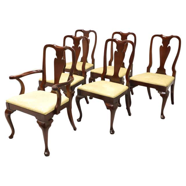 Six White Lacquer Queen Anne Dining Chairs at 1stDibs