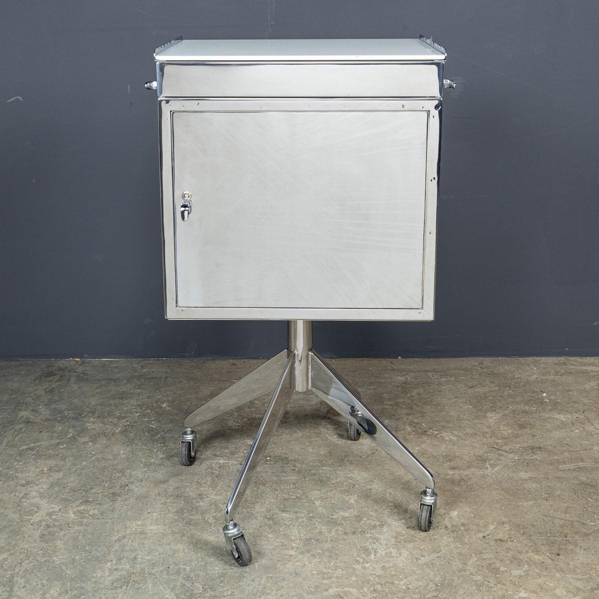 Other Vintage 20th Century Metal Dentists Cabinet By Alessandro Weiss c.1950 For Sale