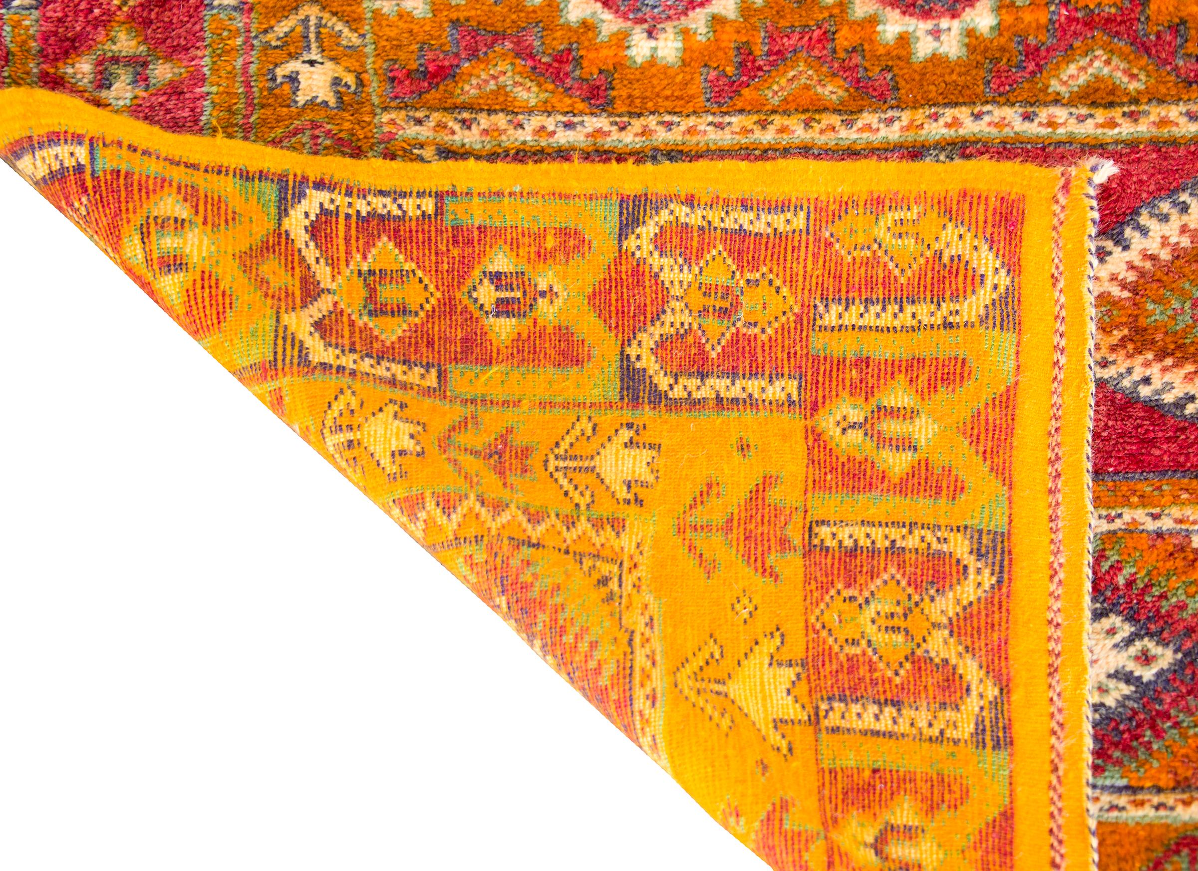 Marokkanischer Teppich des 20. Jahrhunderts im Angebot 8