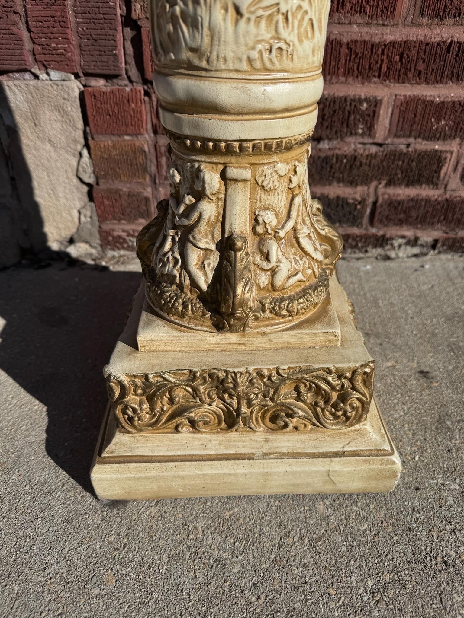Plaster Vintage 20th Century Neoclassical Style Roman Column Stand/Pedestal For Sale