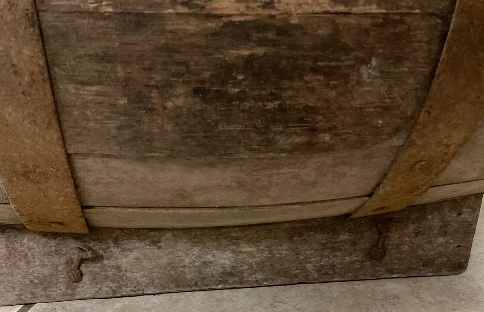 Zangola per burro della Normandia del 20° secolo - Pezzo decorativo in legno - 2Y493 in vendita 5