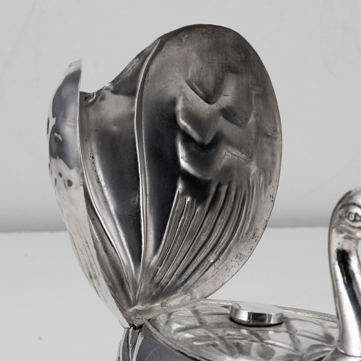Scatola di vernice per anatre cromata d'epoca del 20° secolo, 1950 ca. in vendita 3