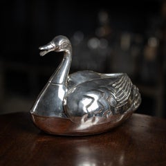 Vintage 20th Century Novelty Chrome Plated Duck Paint Box c.1950