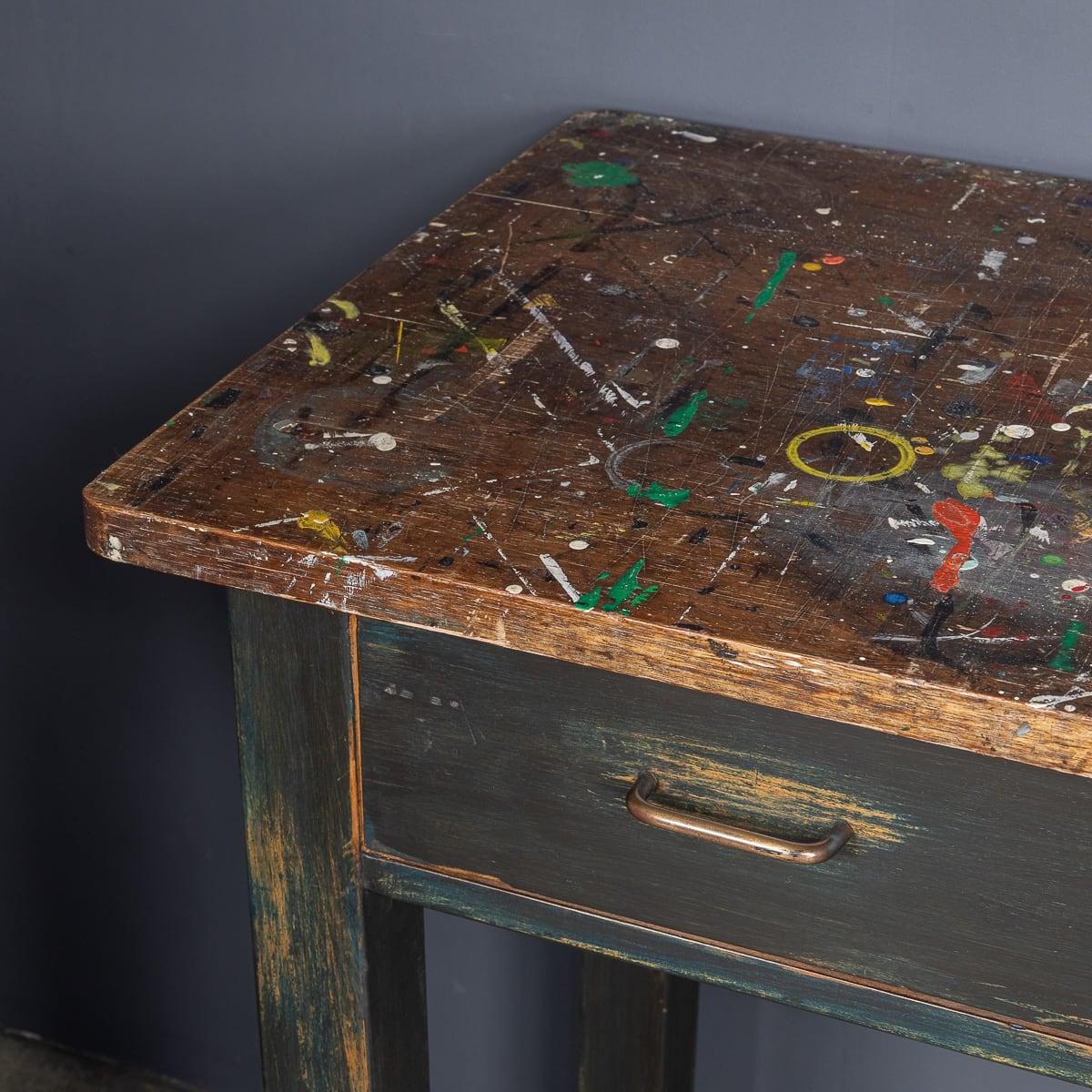 Vintage Siglo XX Salpicaduras de pintura Departamento de Arte Mesa c.1960 en Bastante bueno estado para la venta en Royal Tunbridge Wells, Kent
