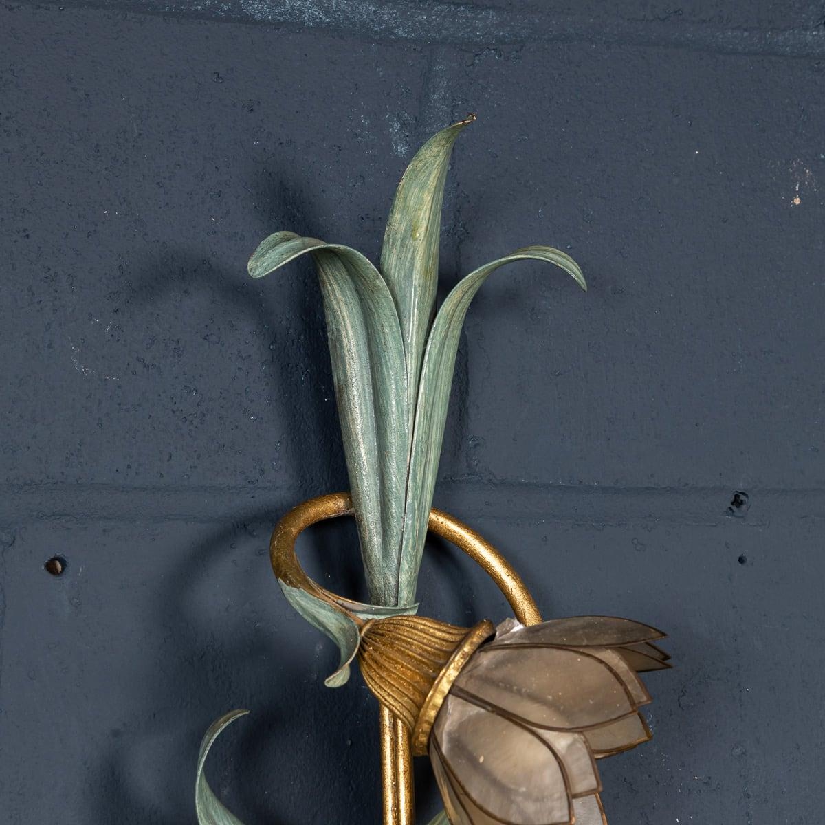 Vintage 20th Century Pair Of Italian Naturalistic Wall Sconces c.1970 In Good Condition For Sale In Royal Tunbridge Wells, Kent