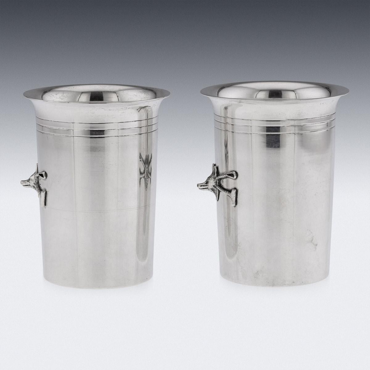 Vintage 20th Century Pair Of Italian Solid Silver Beakers By Gucci In Good Condition For Sale In Royal Tunbridge Wells, Kent