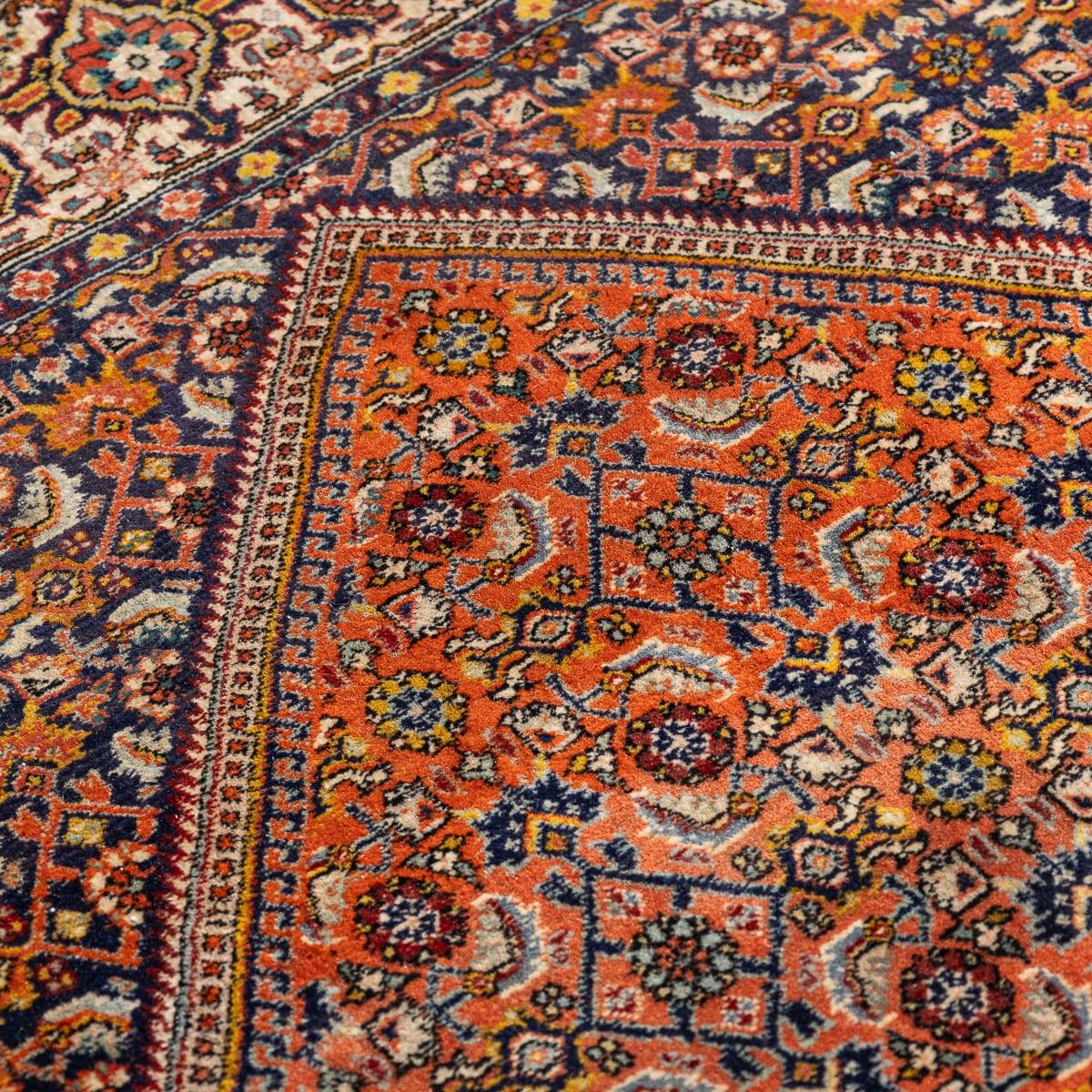 Tapis Bidjar persan vintage du 20ème siècle, fabriqué à la main, vers 1970 en vente 1
