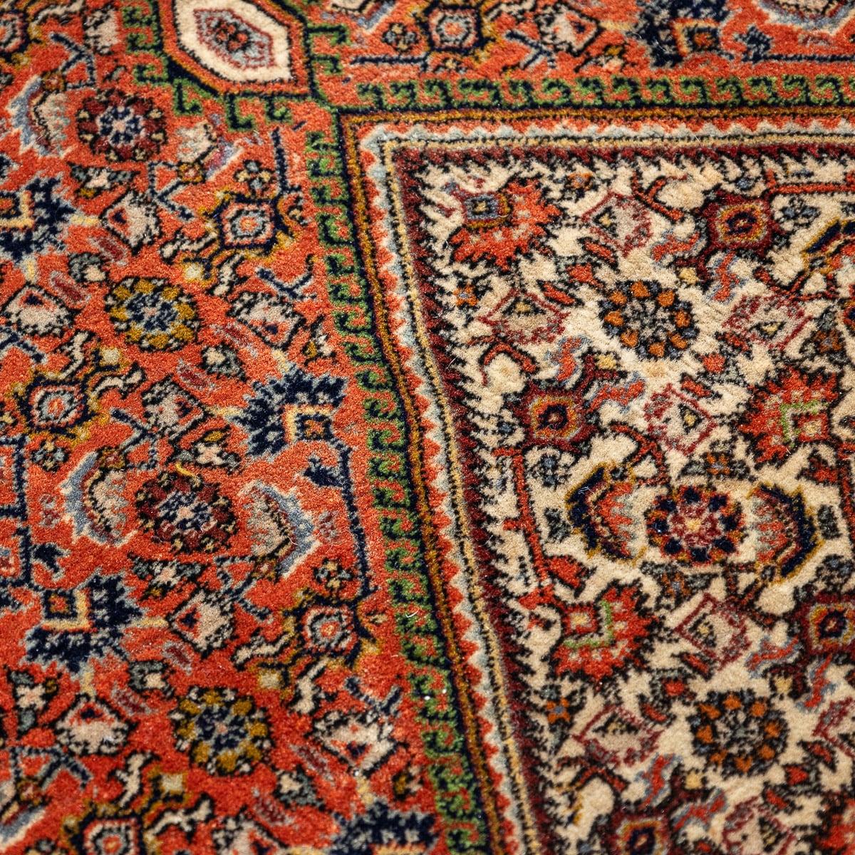Tapis Bidjar persan vintage du 20ème siècle, fabriqué à la main, vers 1970 en vente 2