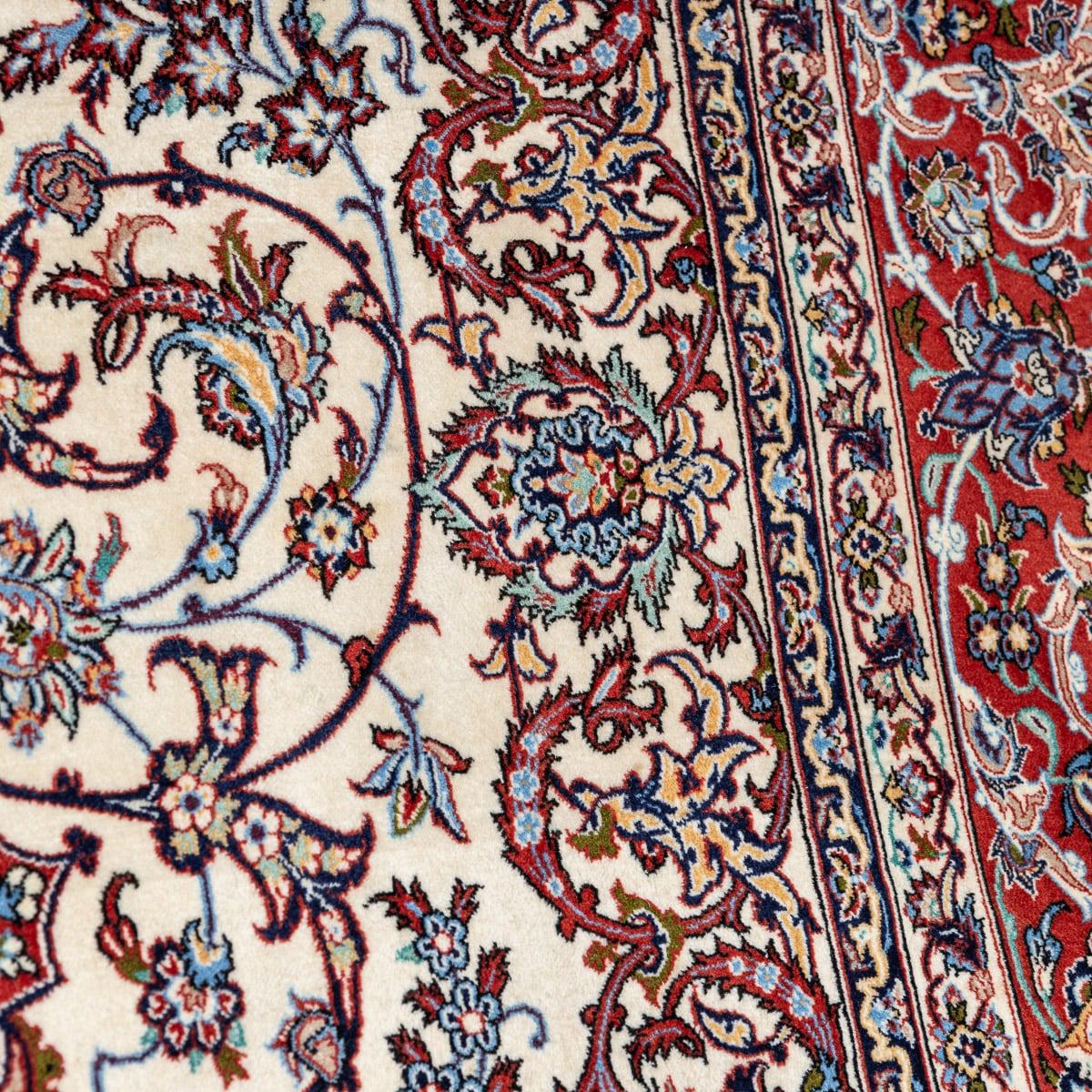 Feiner handgefertigter persischer Isfahan-Teppich des 20. Jahrhunderts, Vintage, um 1980 im Angebot 4