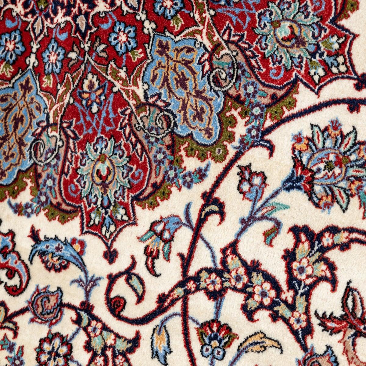 Feiner handgefertigter persischer Isfahan-Teppich des 20. Jahrhunderts, Vintage, um 1980 im Angebot 6