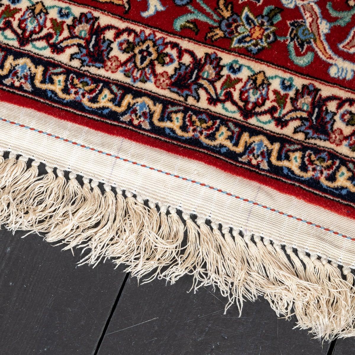 Feiner handgefertigter persischer Isfahan-Teppich des 20. Jahrhunderts, Vintage, um 1980 im Angebot 10