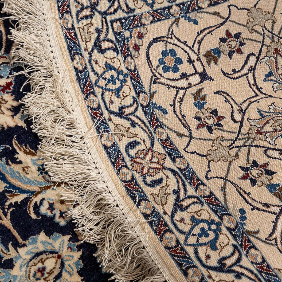 Tapis persan Nain 4La vintage du 20ème siècle, fabriqué à la main, vers 1980 en vente 3