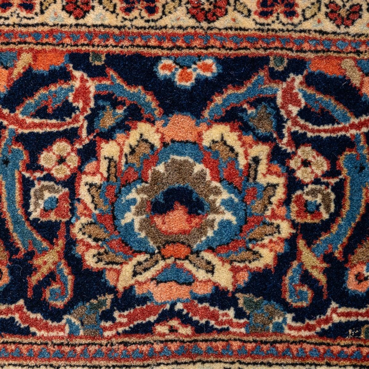 Persischer handgefertigter Kashan-Teppich des 20. Jahrhunderts, um 1930 (Wolle) im Angebot