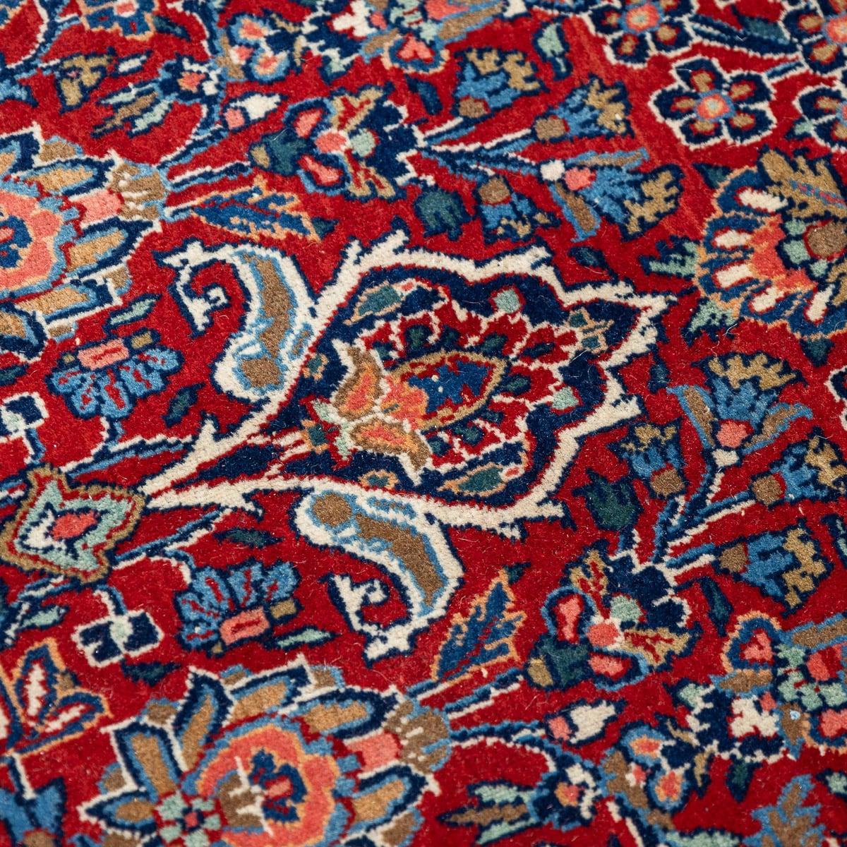 Persischer handgefertigter Kashan-Teppich des 20. Jahrhunderts, um 1930 (Wolle) im Angebot