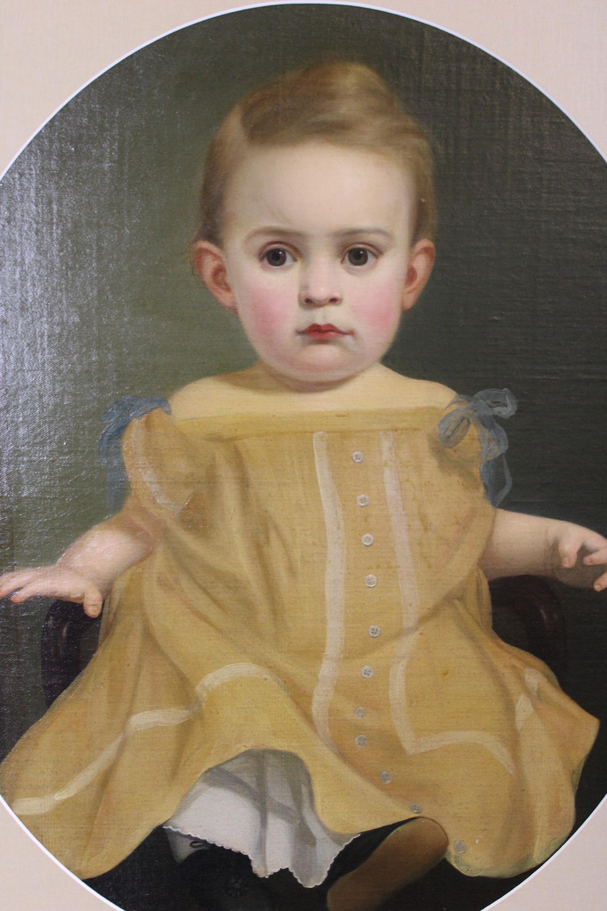 Vintage 20th Century Portrait of a Child Oil Painting Formal Baby Girl Oval In Good Condition In Dayton, OH