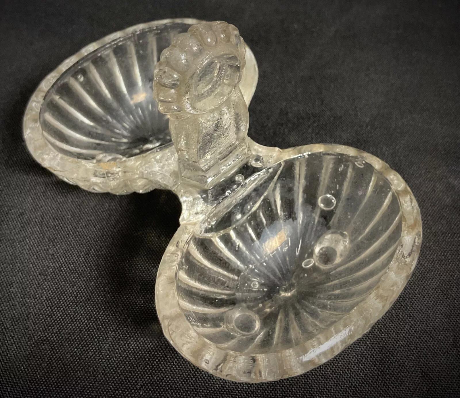 Vintage 20th Century Quadripod Glass Salt Cella  - 2Y461 For Sale 4