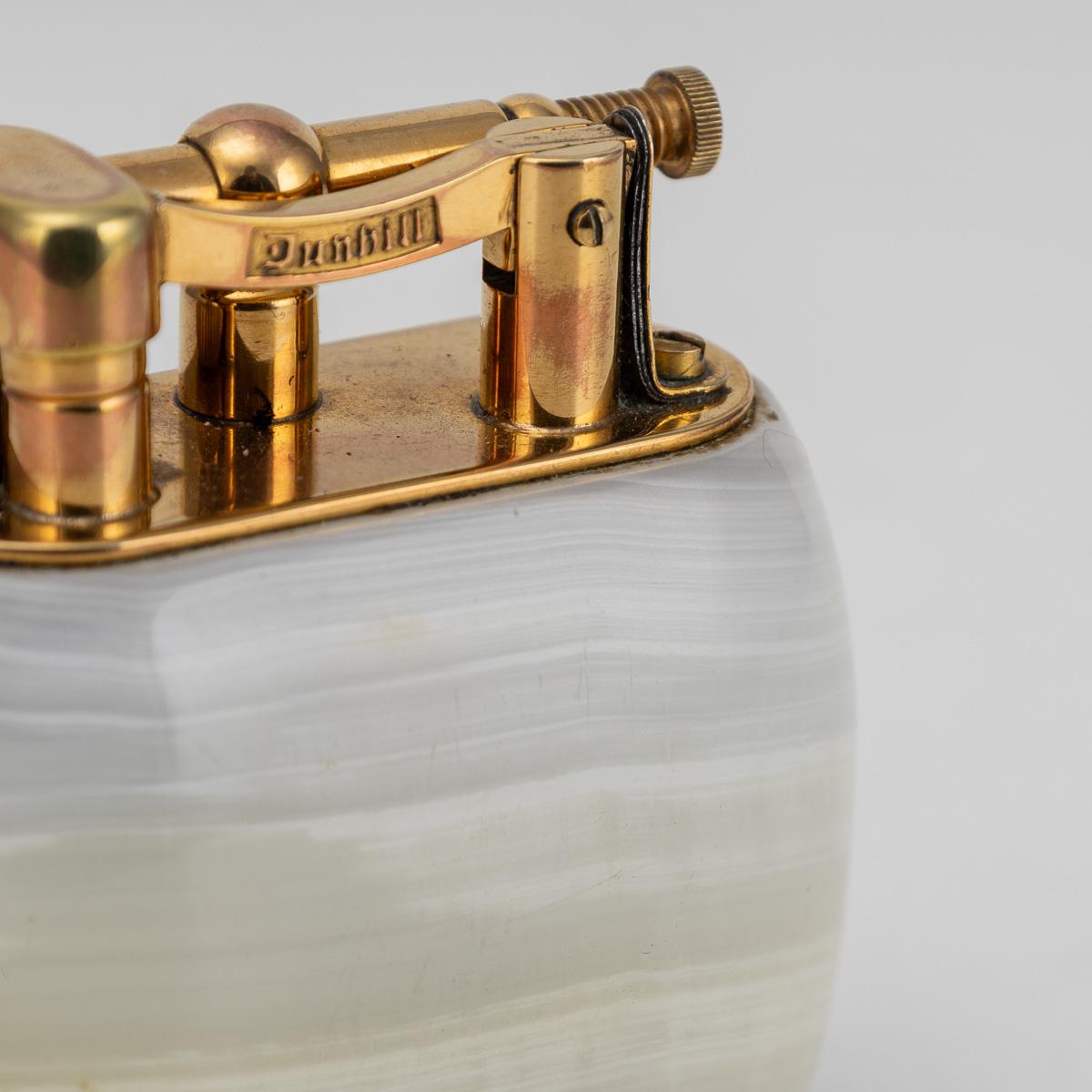 Vintage 20th Century Rare Italian Onyx & Gold Plate Dunhill Table Lighter c.1950 For Sale 10