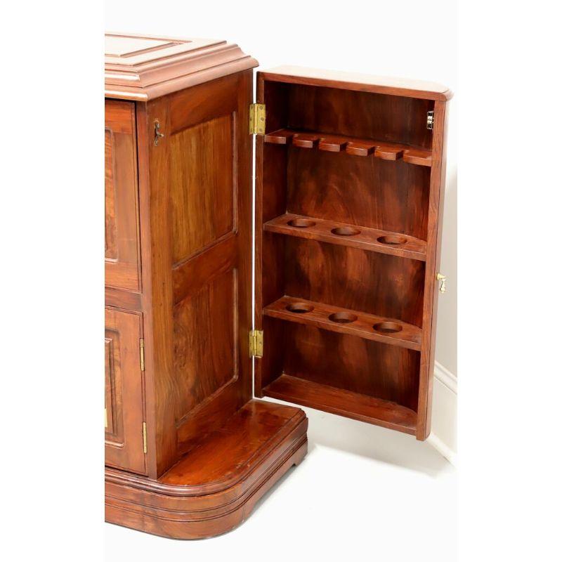 Mobile bar turco in palissandro d'epoca della metà del XX secolo in vendita 5