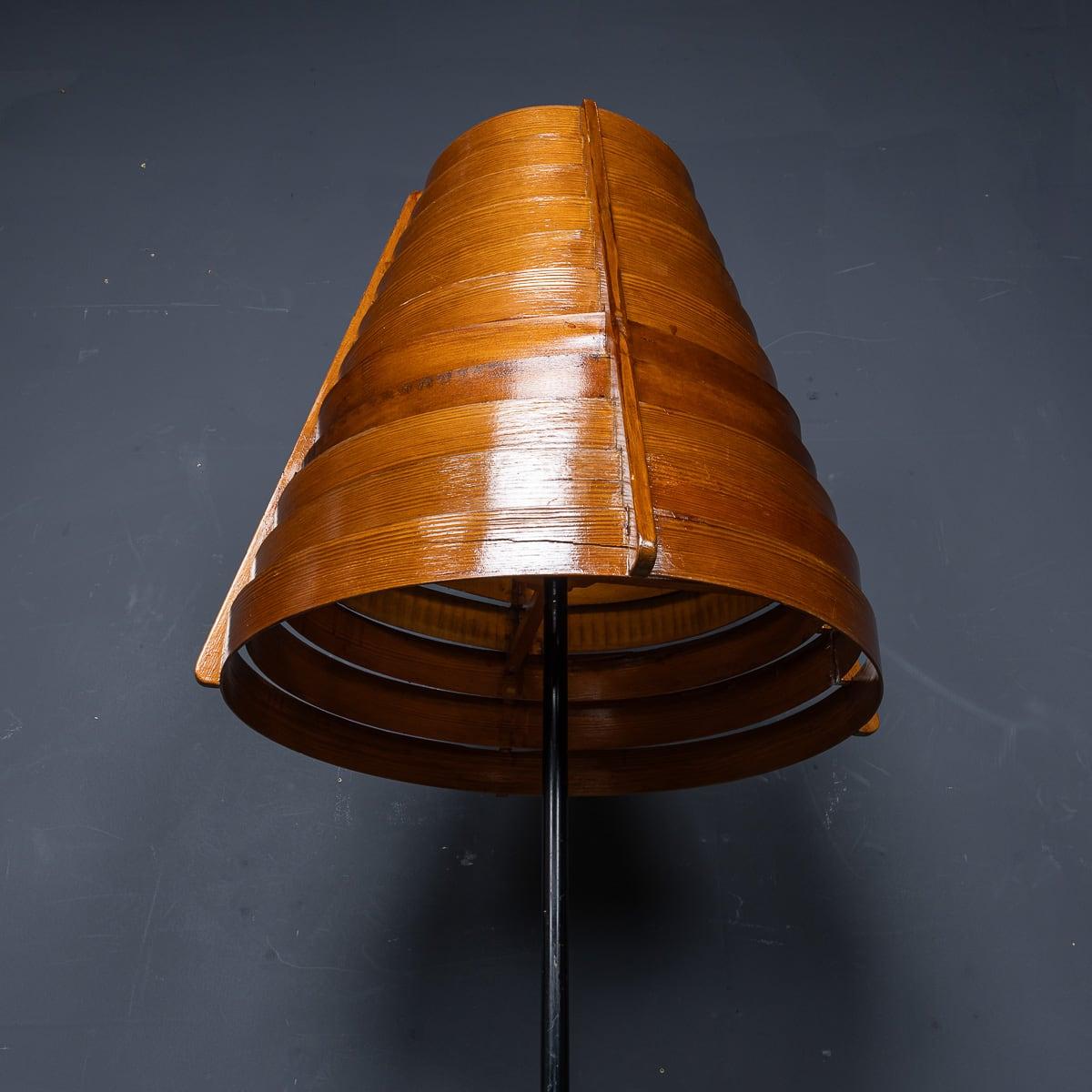 Lámpara de pie sueca vintage del siglo XX de Hans-Agne Jakobsson c.1950 en venta 4