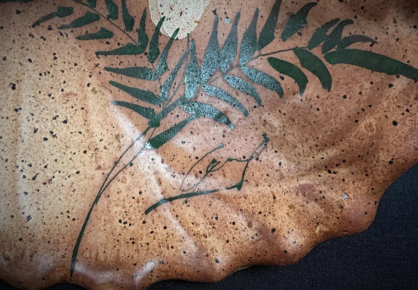 Cuenco vintage de cerámica floral Vallauris del siglo XX - 2Y320 en Bueno estado para la venta en Bordeaux, FR