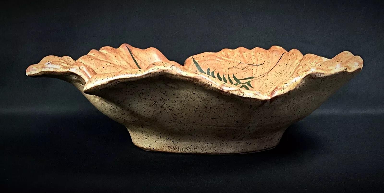Cuenco vintage de cerámica floral Vallauris del siglo XX - 2Y320 en venta 2