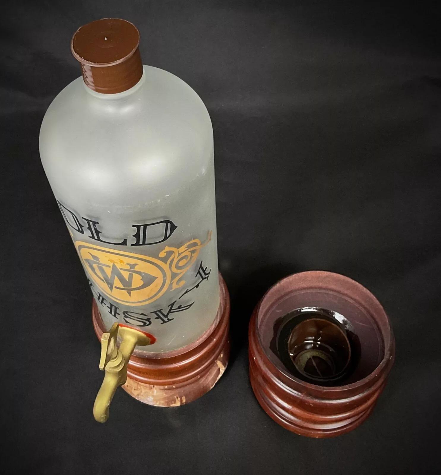 Dispensador de whisky vintage de madera y cristal del siglo XX - Francia - 2Y467 Vidrio en venta