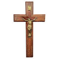 Holzkreuzfix des 20. Jahrhunderts mit Christusfigur aus Zinn  - 2Y189
