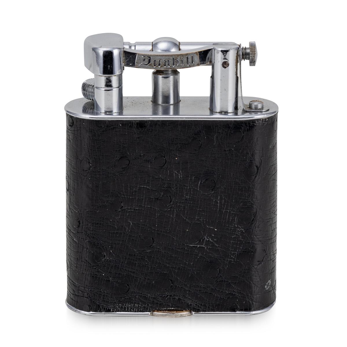 Altro Accendino Dunhill d'epoca in pelle di struzzo nera e placcata in argento del 20° secolo, C.C. in vendita