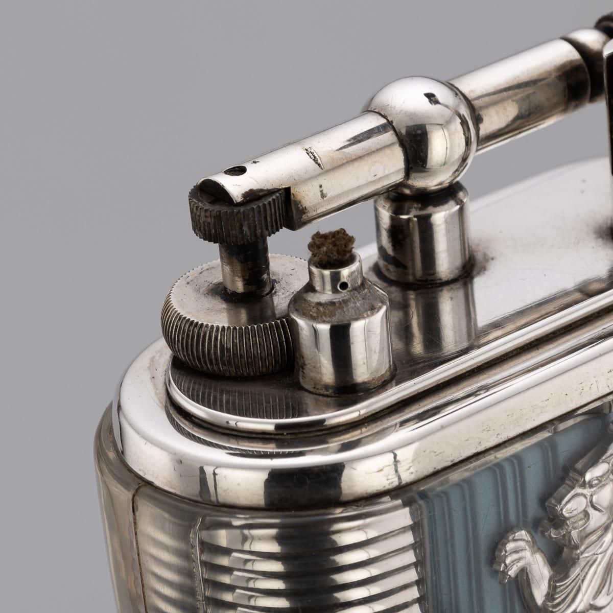 Accendino d'epoca da tavolo Dunhill Half-Giant Joseph Lucas Clear Lucite, 1950 ca. in vendita 7