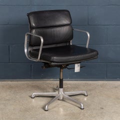 Vintage 20thC Ea217 Chair In Black Leather By Charles & Ray Eames For Icf