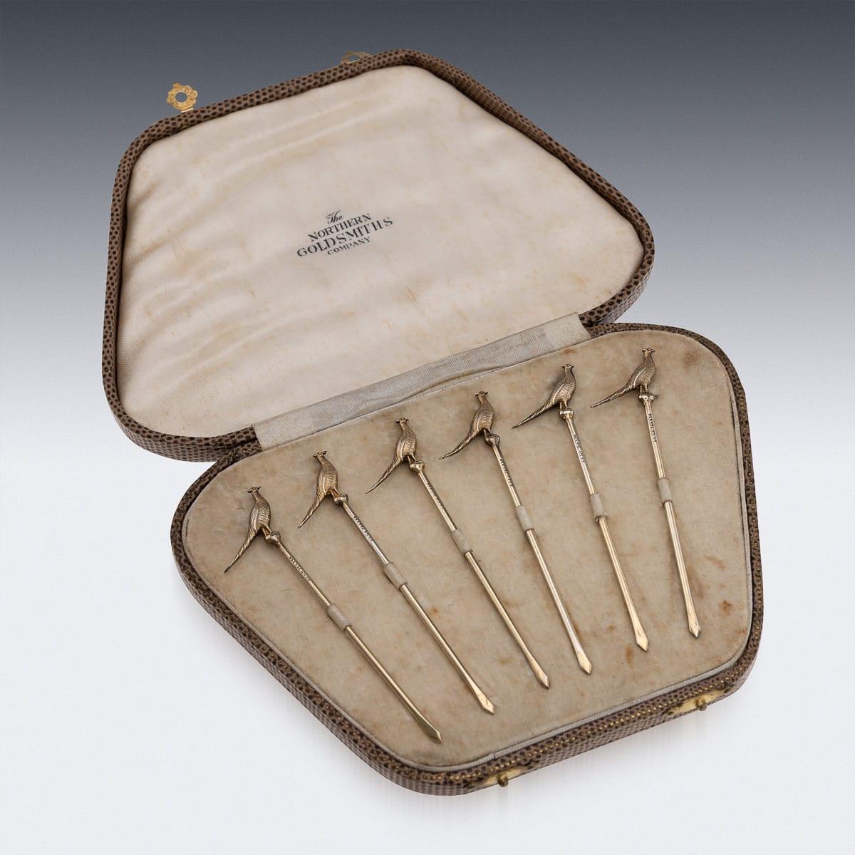 Vintage 20thC Englisch massivem Silber Satz von sechs Fasan Cocktail-Sticks c.1937 (Britisch) im Angebot