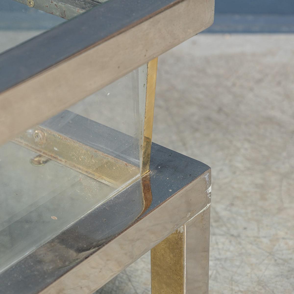 Table basse Vitrine française du 20e siècle en chrome et verre par Maison Jansen, vers 1970 en vente 11