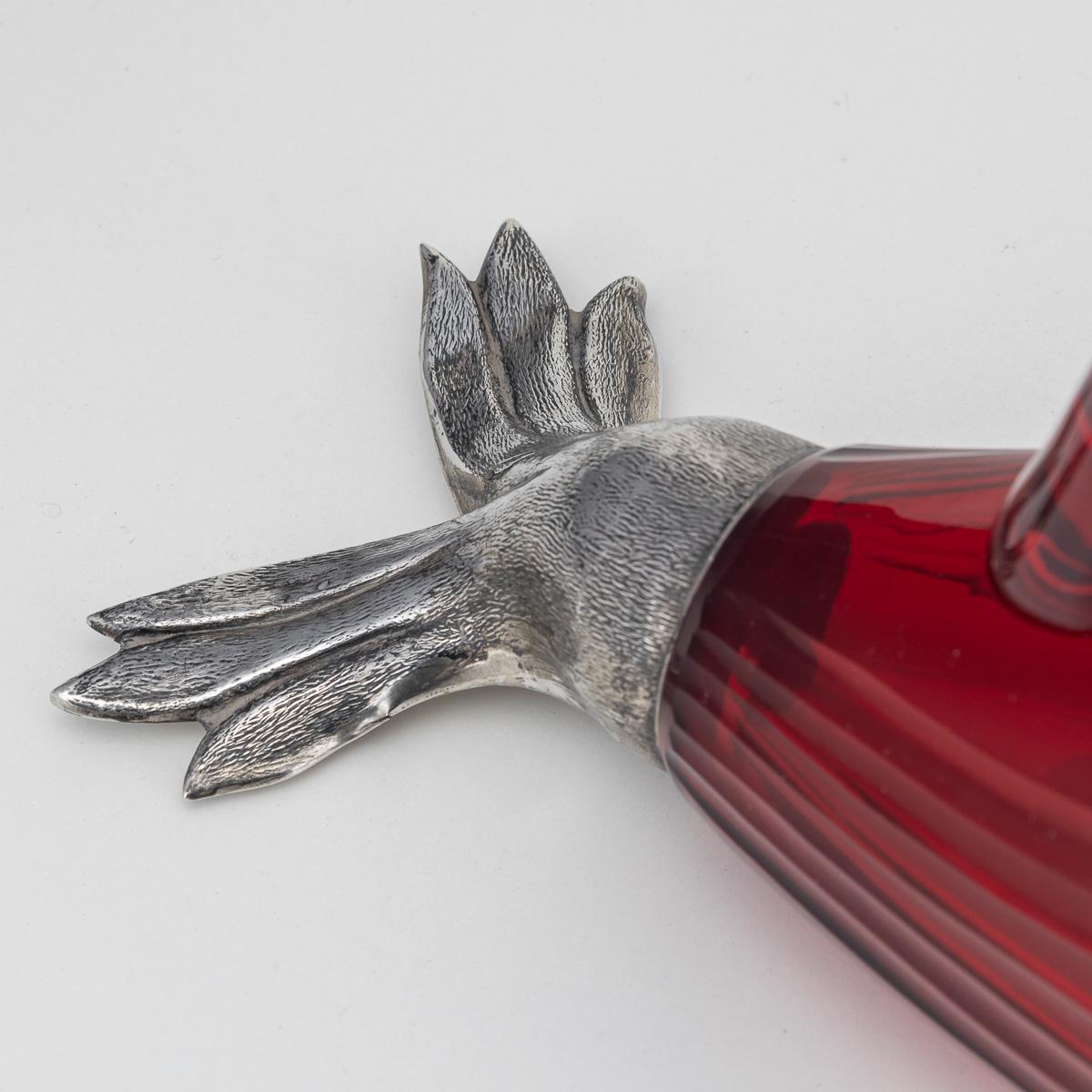 Antigua jarra de clarete de morsa alemana montada en plata maciza del siglo XX c.1960 en venta 11