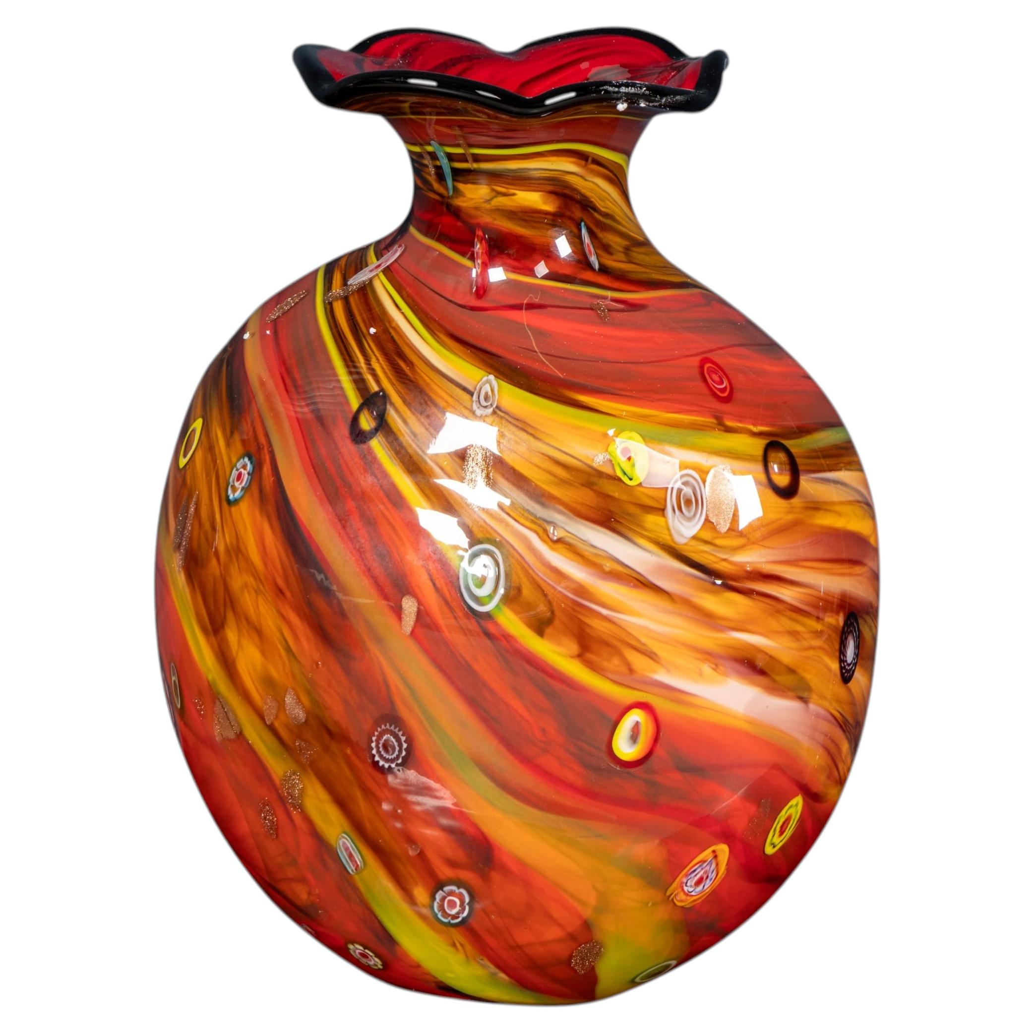 Vaso vintage in vetro soffiato a mano italiano del XX secolo, realizzato a Murano