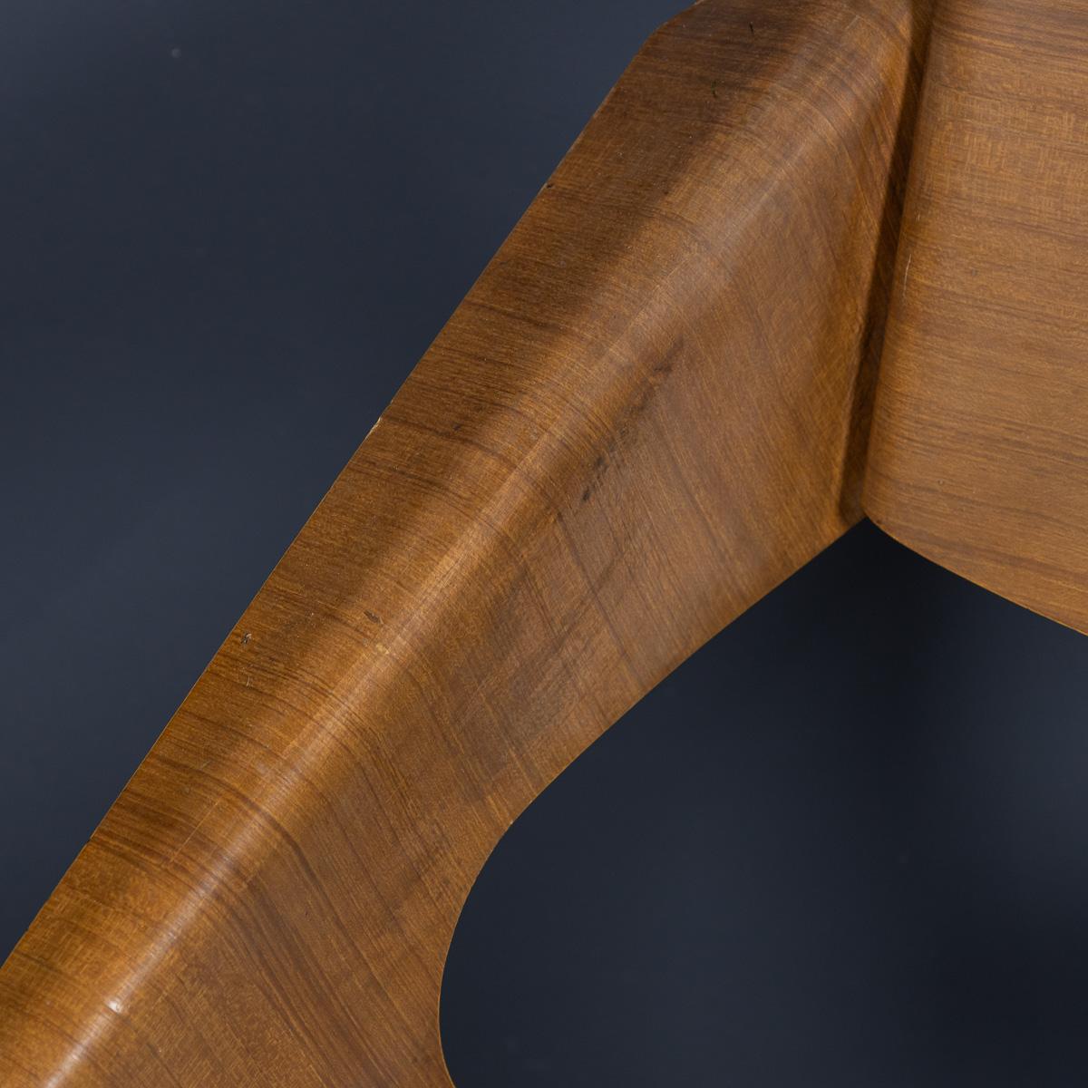 Juego de seis sillas de comedor de madera curvada de Carlo Ratti c.1950 en venta 10