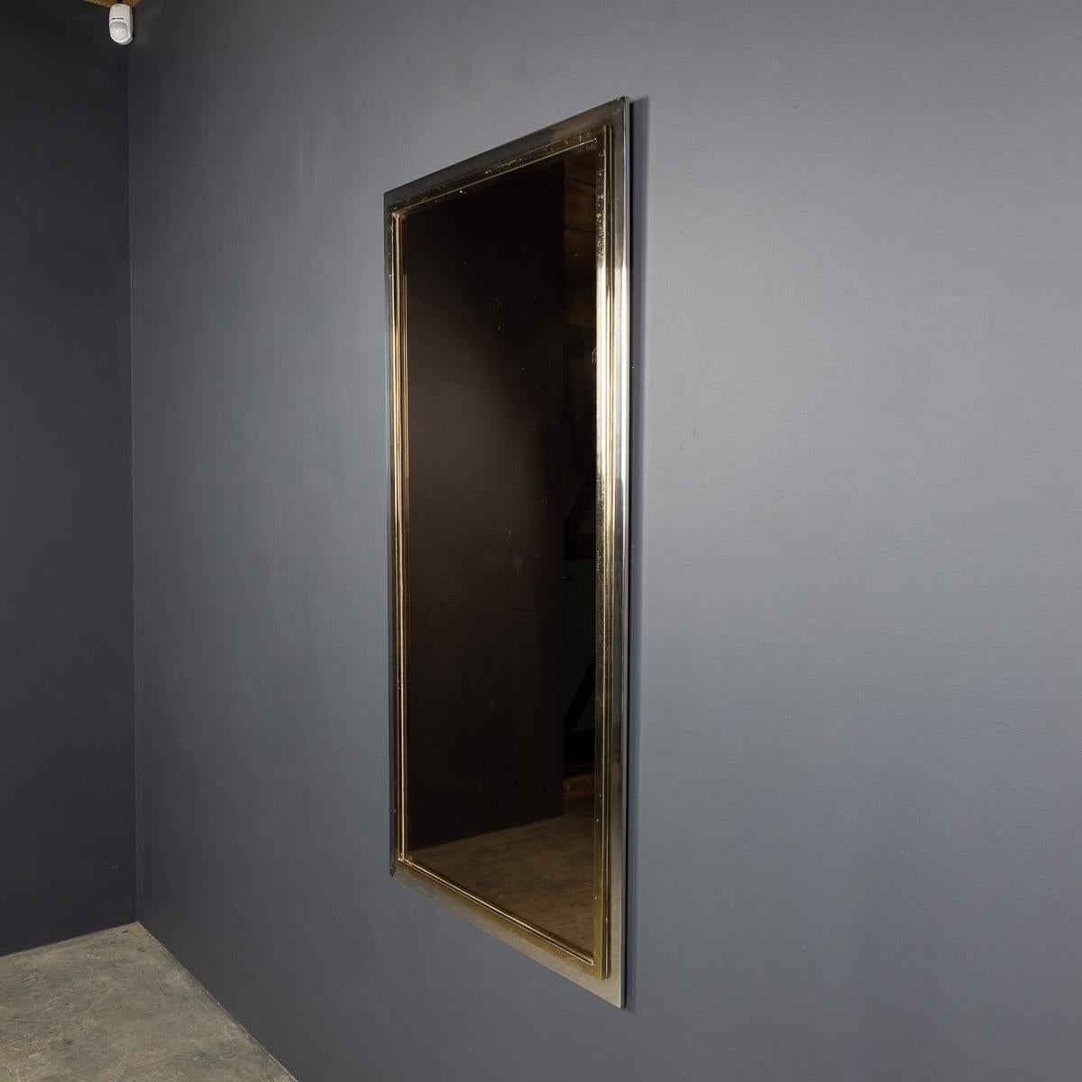 Altro Specchio d'epoca con cornice in metallo e ottone del XX secolo con vetro fumé, Belgo Chrome c.1970 in vendita