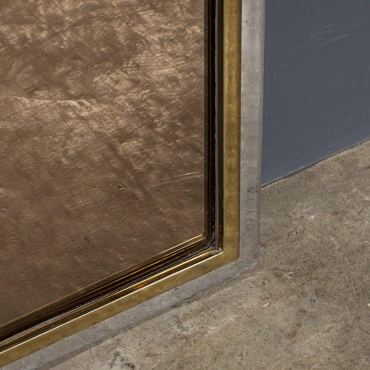 Specchio d'epoca con cornice in metallo e ottone del XX secolo con vetro fumé, Belgo Chrome c.1970 In condizioni buone in vendita a Royal Tunbridge Wells, Kent