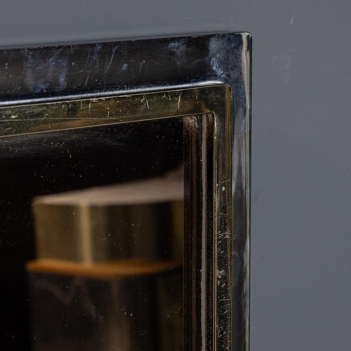 Ottone Specchio d'epoca con cornice in metallo e ottone del XX secolo con vetro fumé, Belgo Chrome c.1970 in vendita