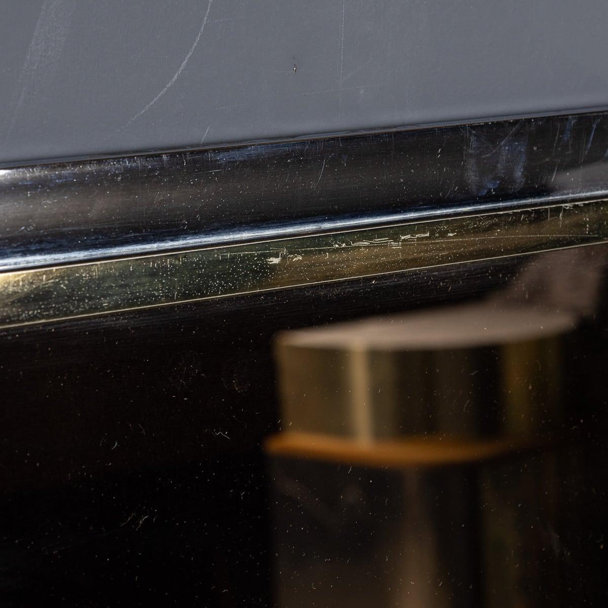 Specchio d'epoca con cornice in metallo e ottone del XX secolo con vetro fumé, Belgo Chrome c.1970 in vendita 1