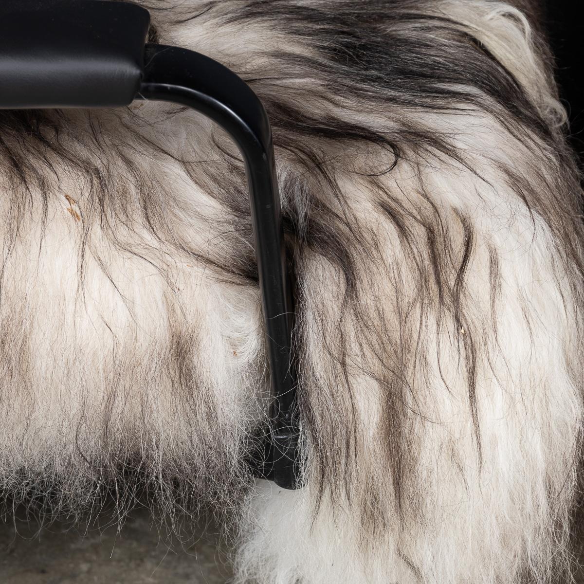 Osvaldo Borsani pour Tecno Spa, fauteuil de salon et repose-pieds vintage du 20ème siècle, vers 1950 en vente 7