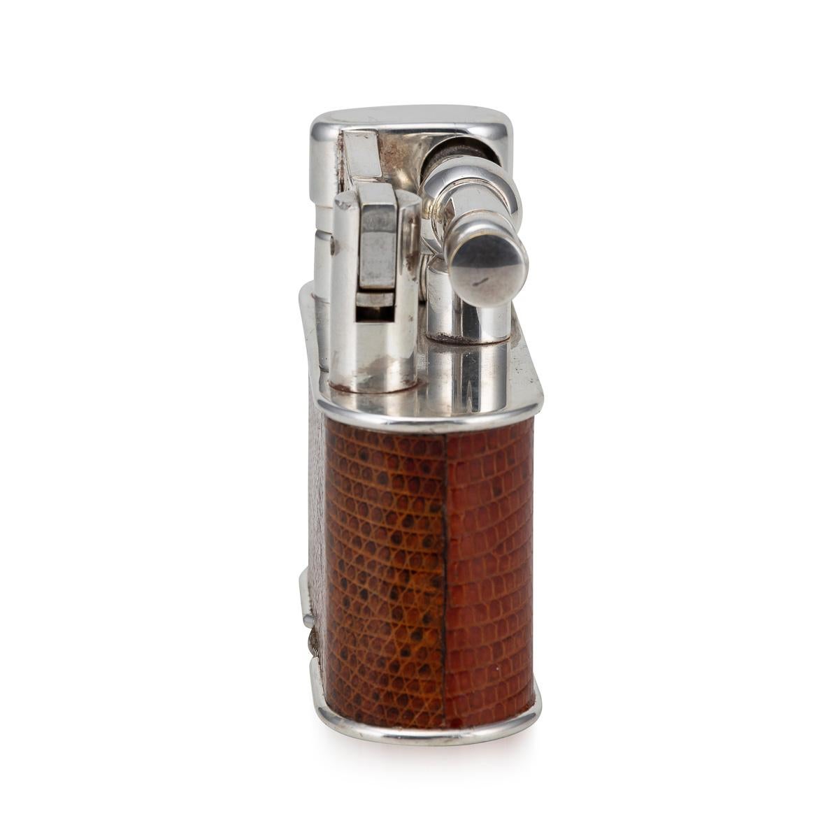 Britannique Vintage 20thC Snakeskin Leather & Silver Plated Dunhill Table Lighter c.1960 en vente