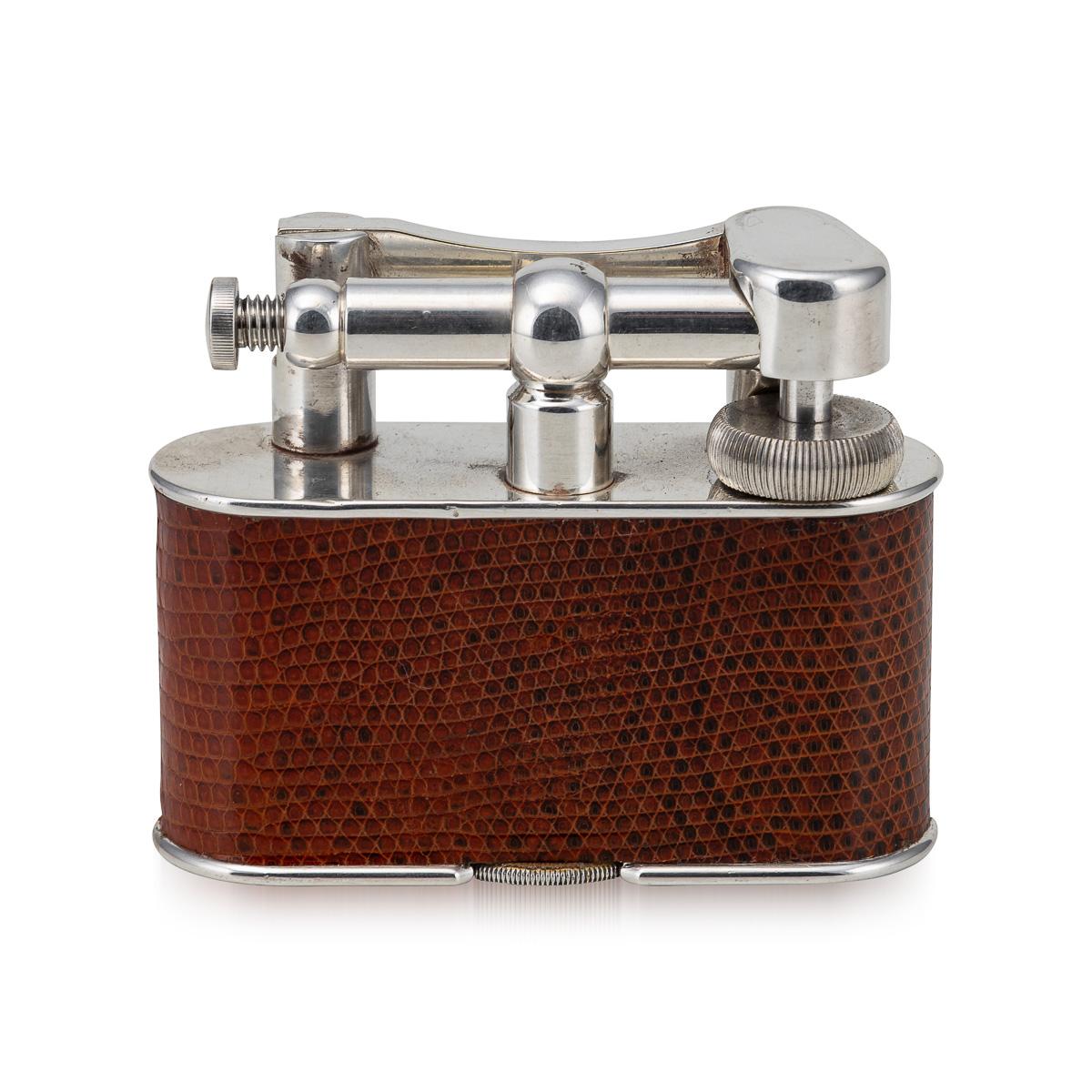 Vintage 20thC Snakeskin Leather & Silver Plated Dunhill Table Lighter c.1960 Bon état - En vente à Royal Tunbridge Wells, Kent