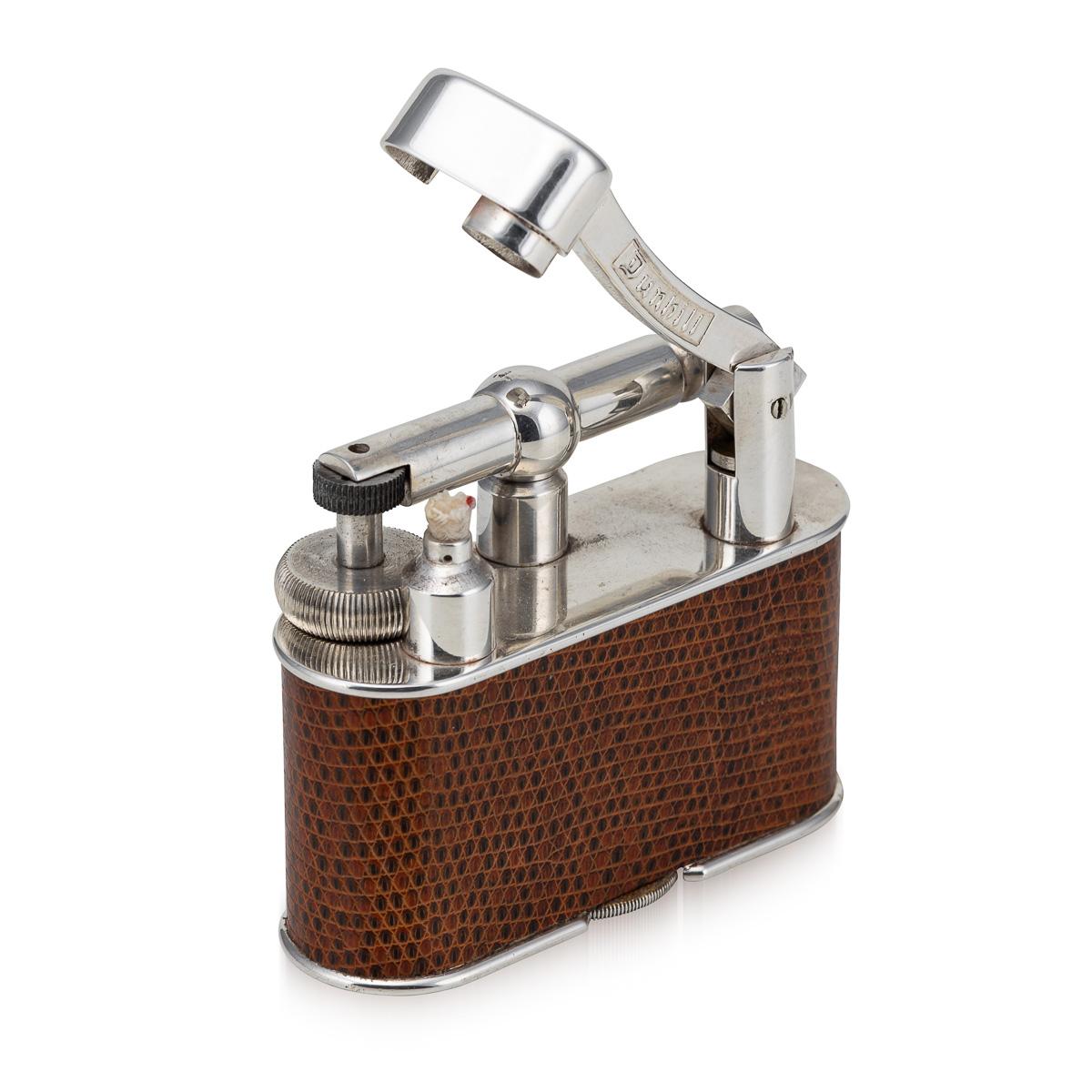 Plaqué argent Vintage 20thC Snakeskin Leather & Silver Plated Dunhill Table Lighter c.1960 en vente